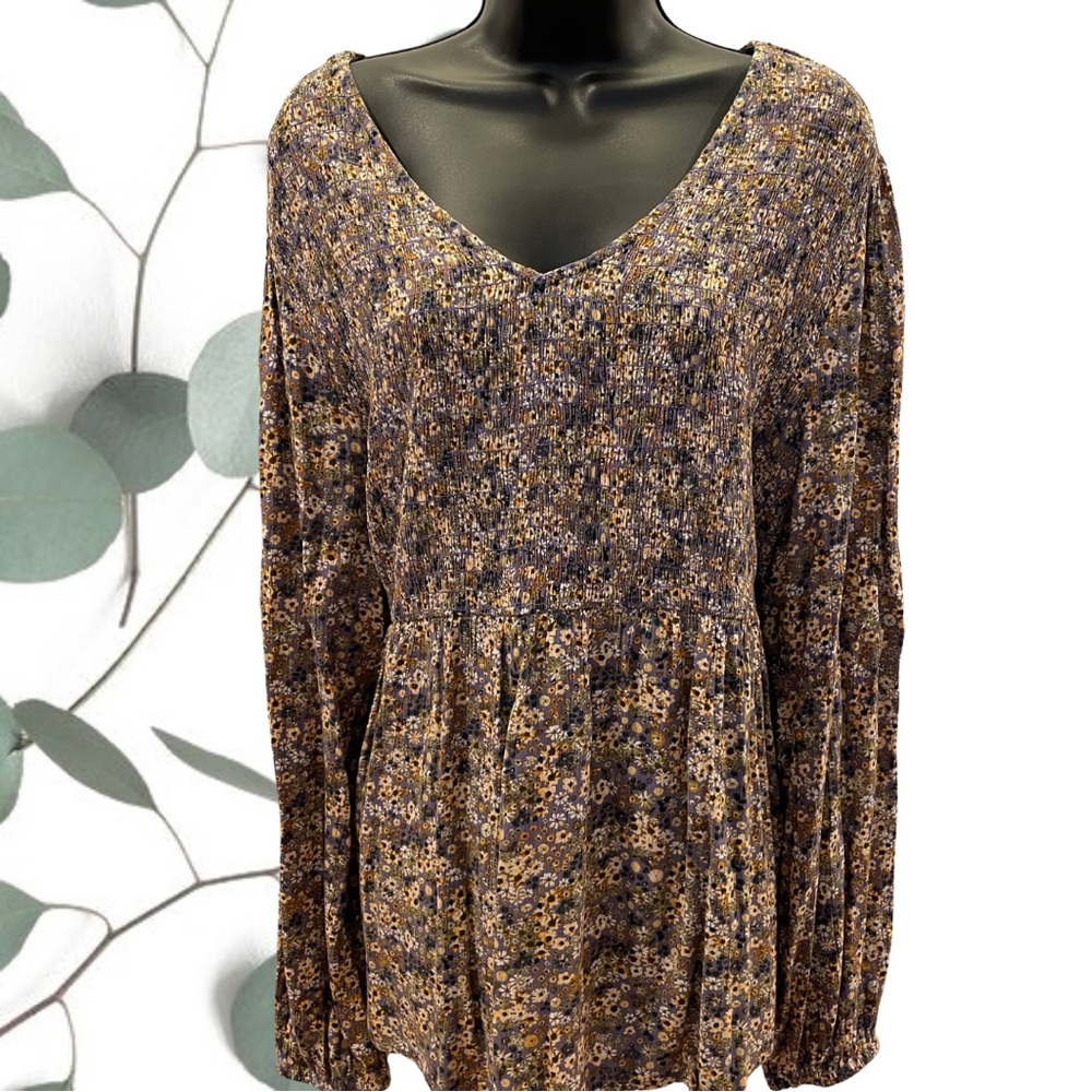 Sonoma women’s top - size XXL.